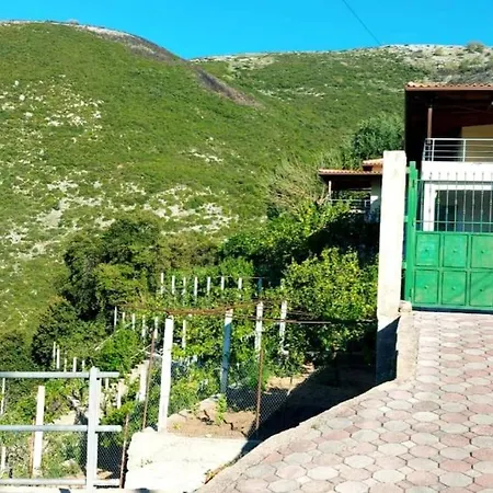 Lejlighed Philoxenia Guest Himarë
